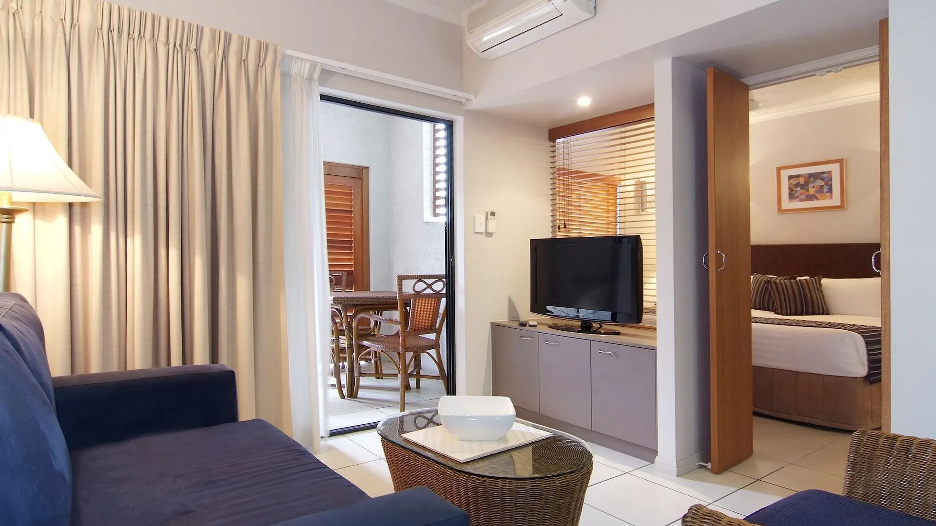 Aparthotel Southern Cross Atrium Apartments Cairns
