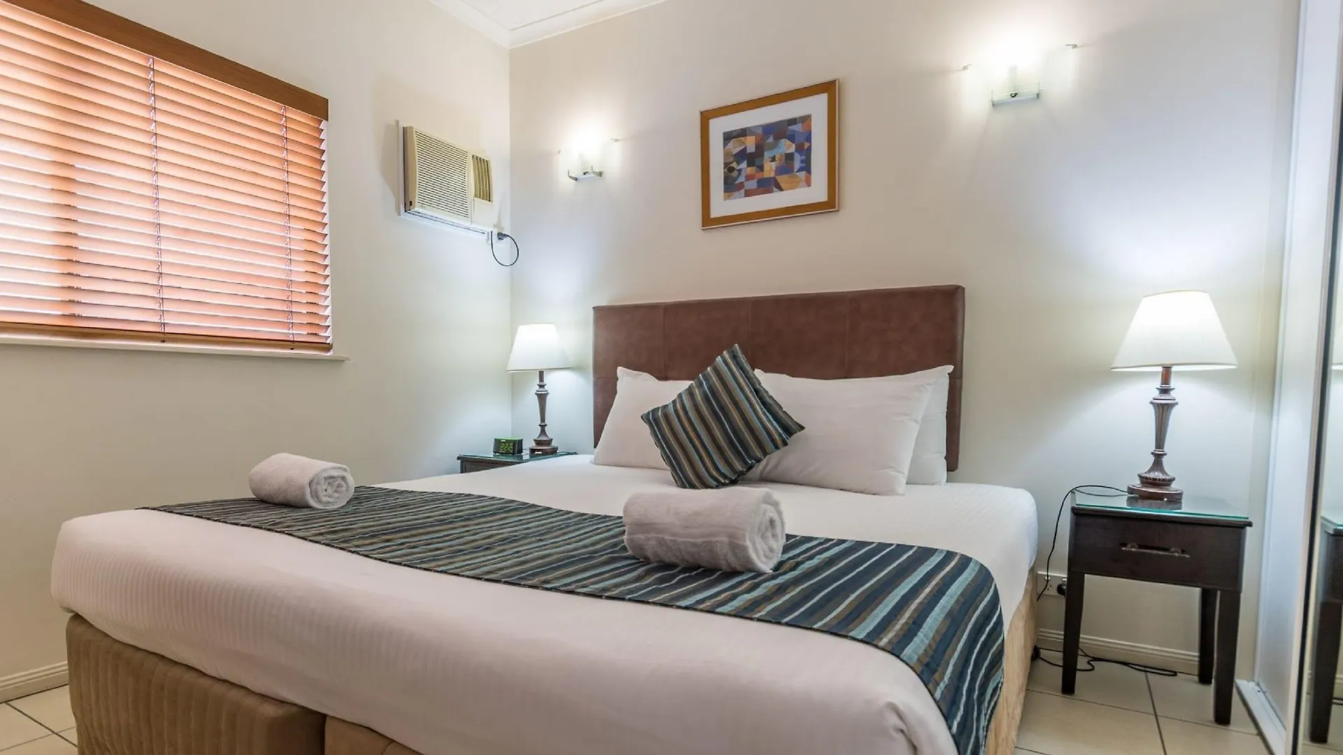 Southern Cross Atrium Apartments Cairns 4*,  Australia