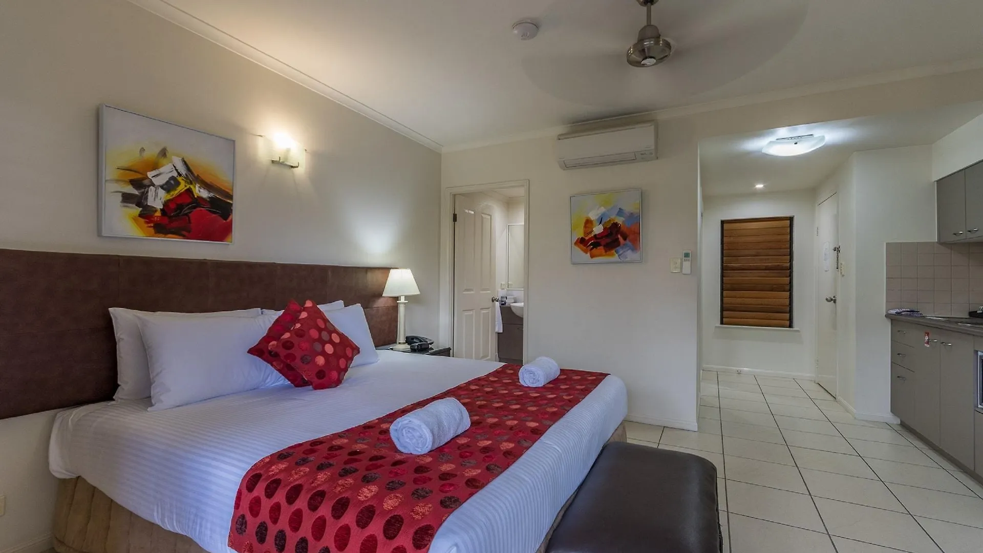 Southern Cross Atrium Apartments Cairns Australia