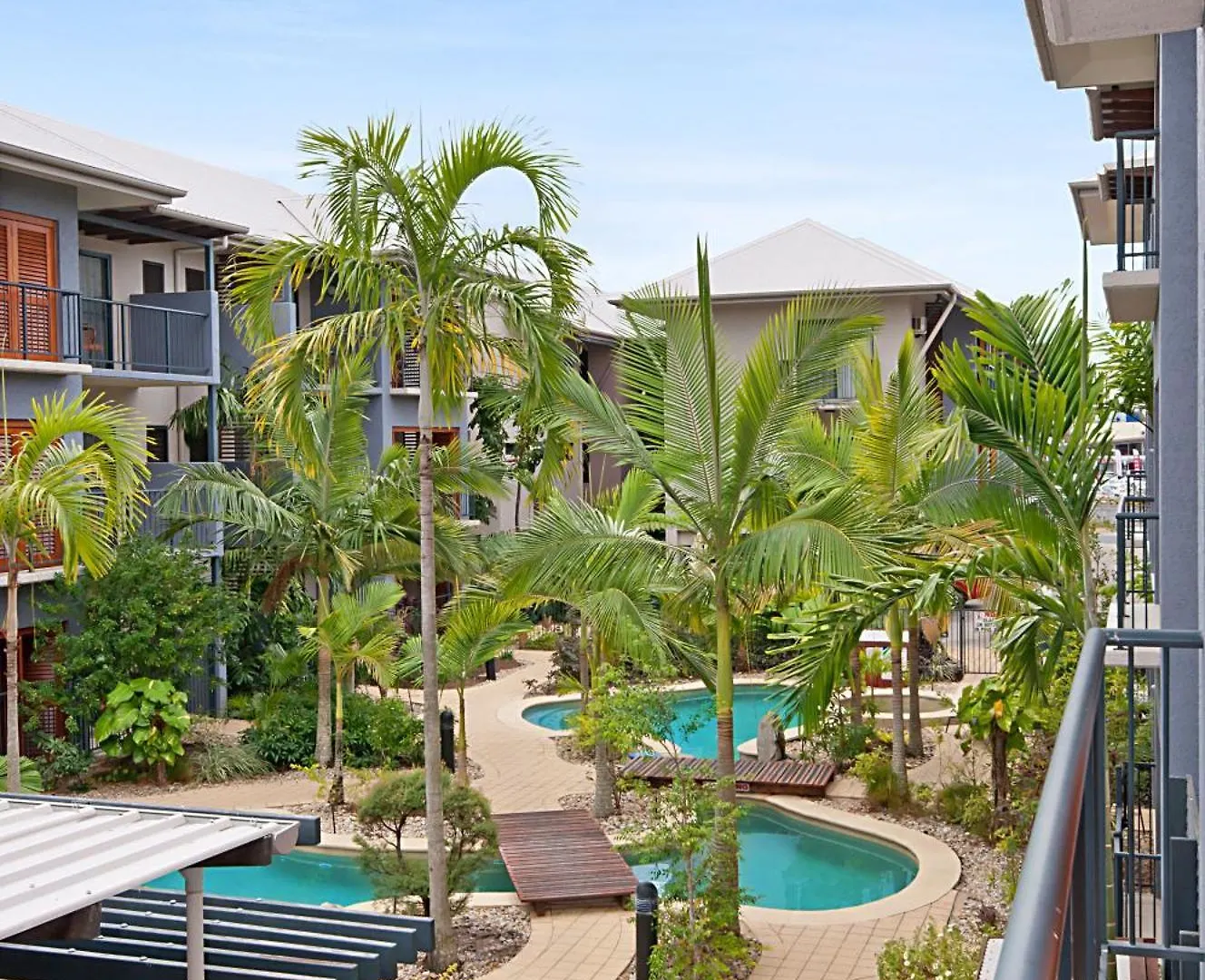 **** Aparthotel Southern Cross Atrium Apartments Cairns Australia