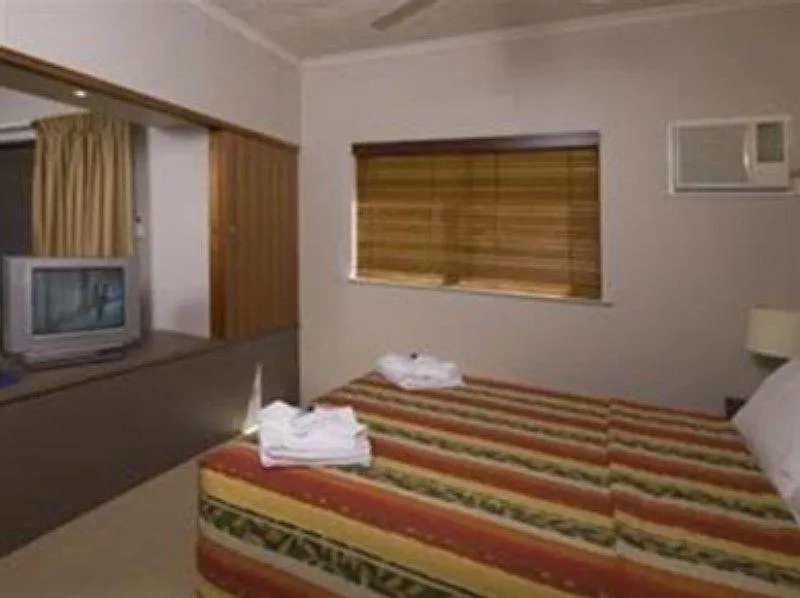 **** Aparthotel Southern Cross Atrium Apartments Cairns Australia