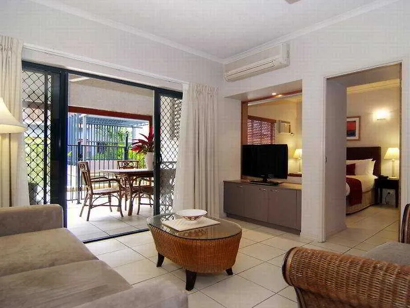 Southern Cross Atrium Apartments Cairns Aparthotel