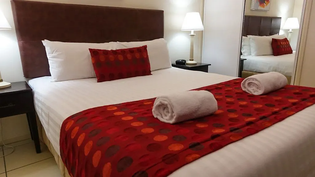 Southern Cross Atrium Apartments Cairns Aparthotel