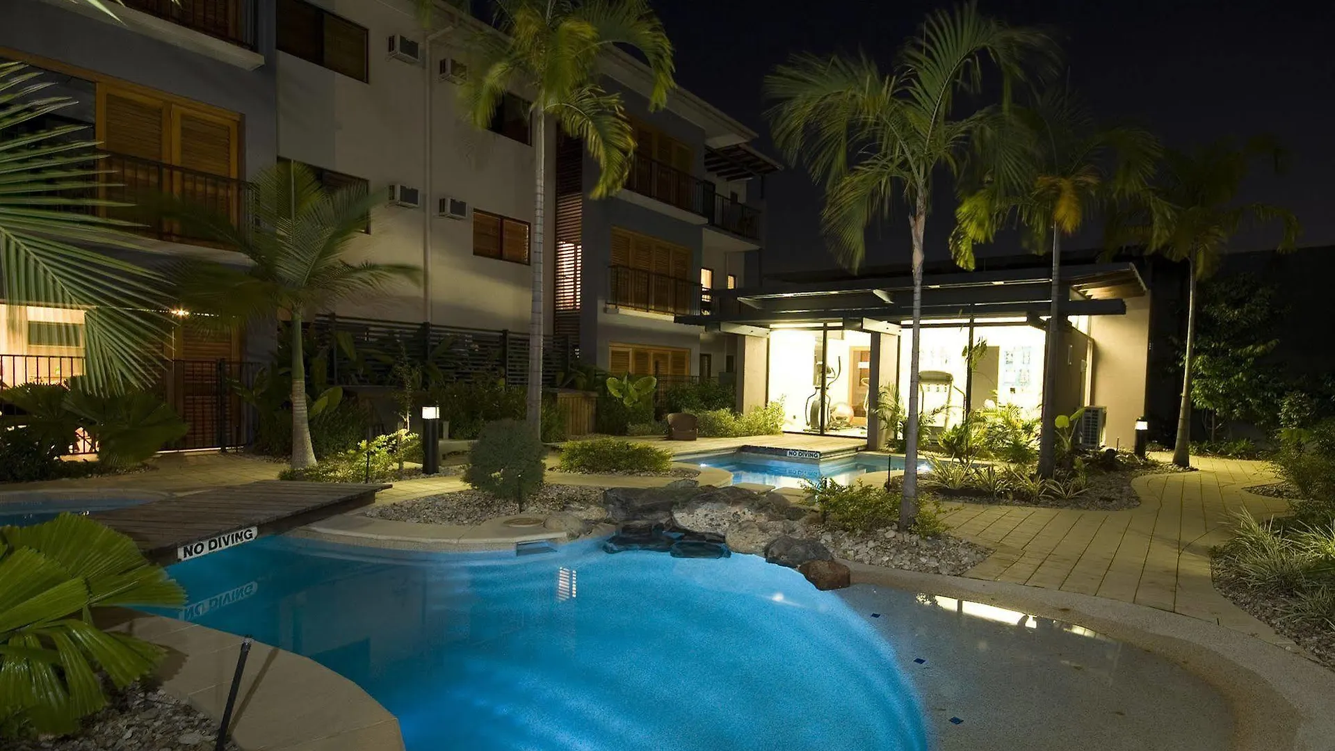 Southern Cross Atrium Apartments Cairns 4*,  Australia