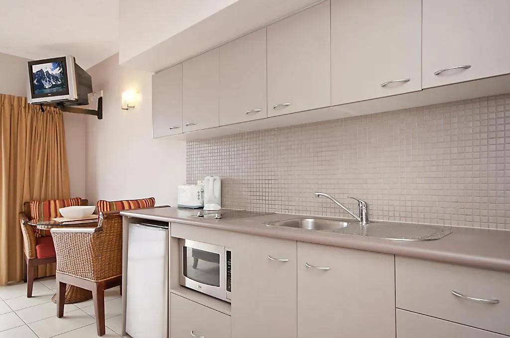 Southern Cross Atrium Apartments Cairns Aparthotel