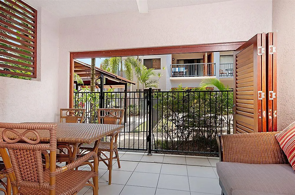 Southern Cross Atrium Apartments Cairns 4*,