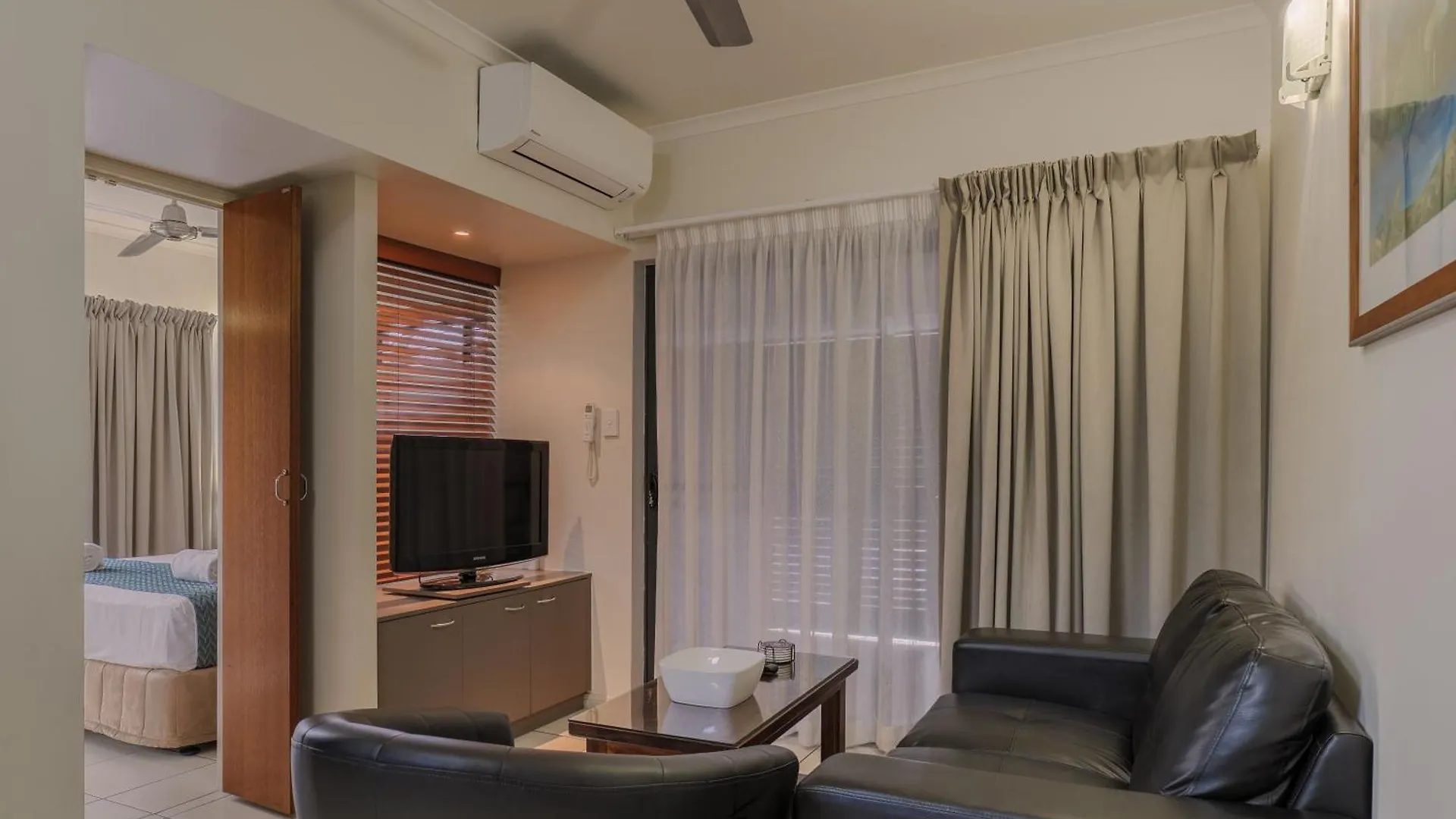 Aparthotel Southern Cross Atrium Apartments Cairns