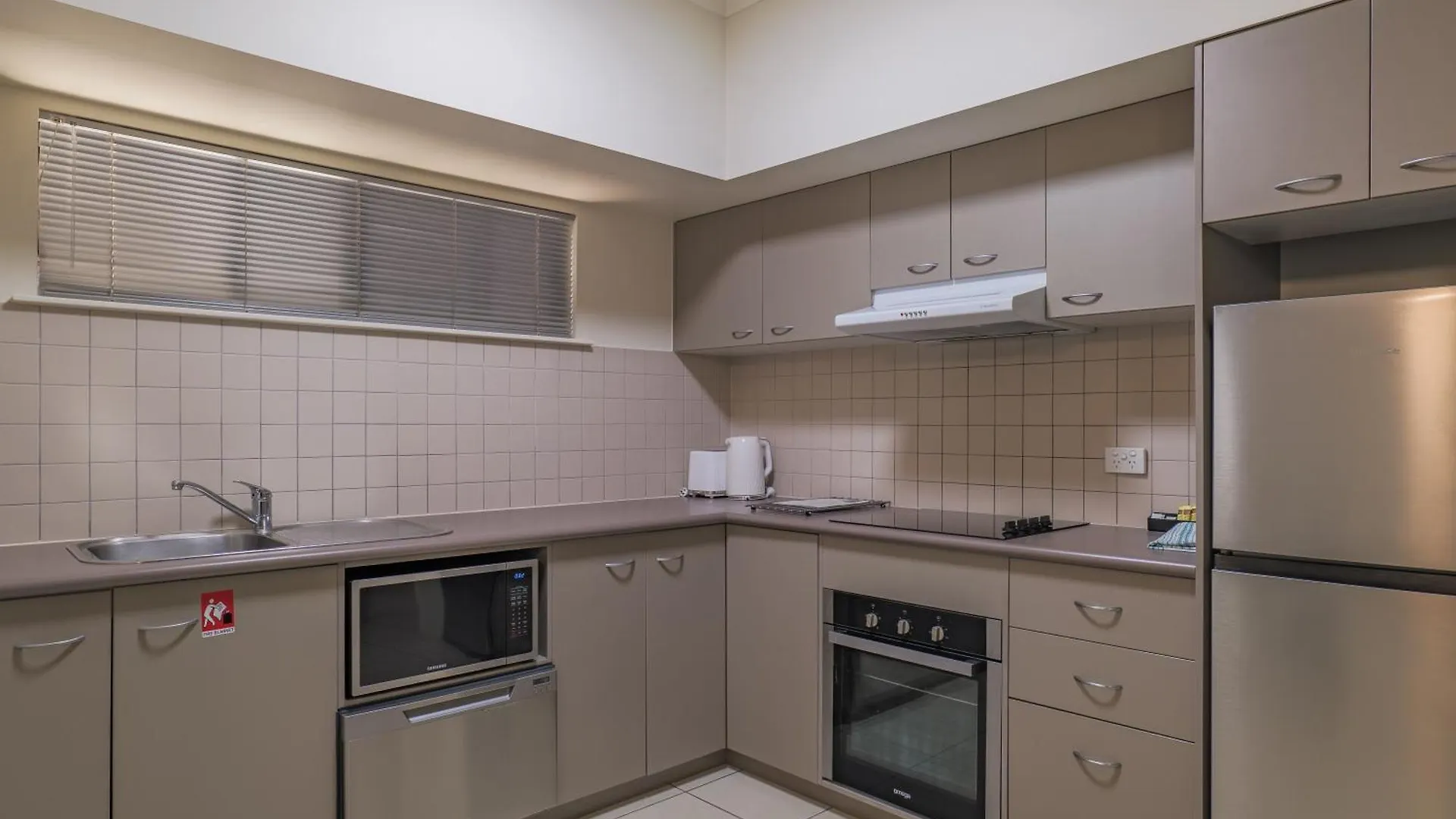 Southern Cross Atrium Apartments Cairns Aparthotel