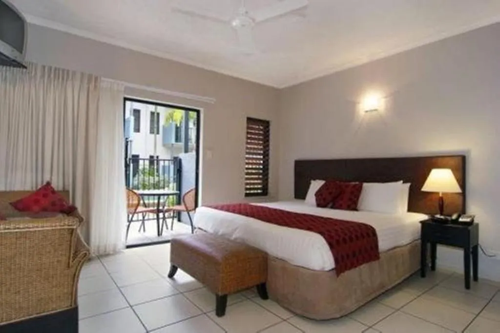 Southern Cross Atrium Apartments Cairns 4*,